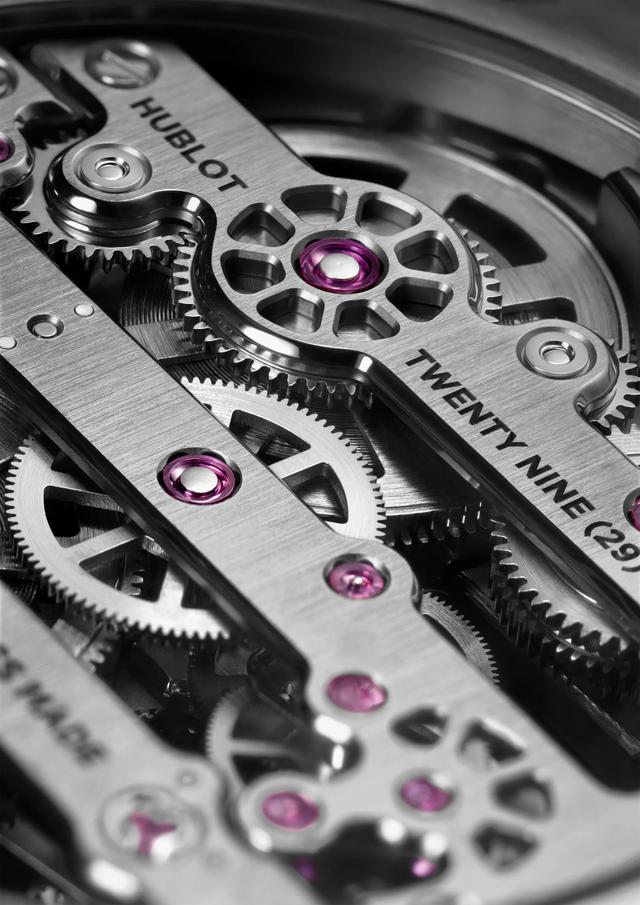 ��ڶ���MECA-10��о�ǳ������к��Ľ�����ľ��ߣ�